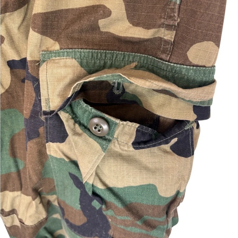 VINTAGE U.S. Military Woodland Camouflage BDU Cargo Pants